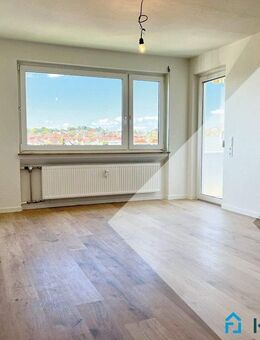 Kernsanierte 2-Zimmer-Wohnung mit Sonnenbalkon - neuwertig wohnen in Eningen! - Eningen (Achalm)