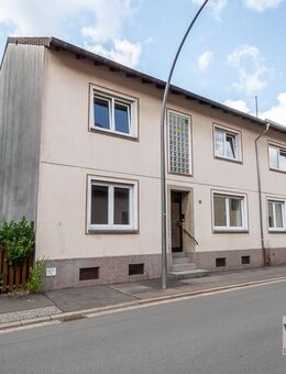 VARIABEL - freistehendes Zweifamilienhaus mit Garten & Grundstück in Homburg/Erbach! - Homburg