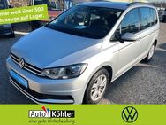 VW Touran, Comfortline 3xKlima, Jahr 2021 - Mainburg