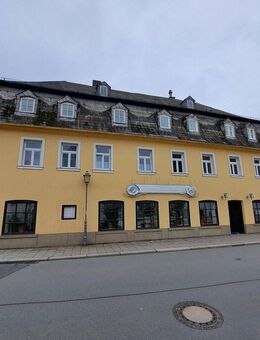 Attraktives Renditeobjekt in zentraler Lage von Schwarzenbach - Schwarzenbach (Saale)