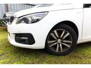 Peugeot 308 Style 1.2 PT 110 Nav AppCo Kam PDC SHZ 81... - Selent