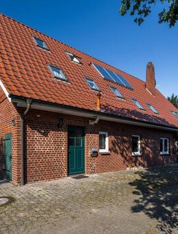 Geestland-Debstedt // Viele Möglichkeiten: Großzügiges Einfamilienhaus samt Einliegerwohnung & Büro - Langen (Landkreis Cuxhaven)