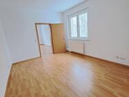 Helle 2-Raumwohnung - Balkon - Tageslichtbad mit Wanne - ideal für Singles oder Pärchen - Merseburg