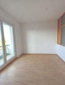 Helle 3-Zimmer-Wohnung mit Balkon in Schmalkalden - Schmalkalden