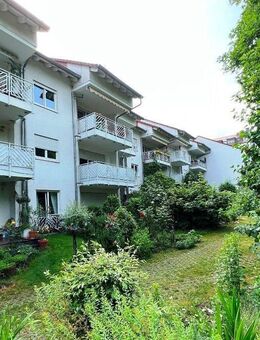 Frankfurt-Oberrad: Großzügige, moderne 2-Zimmer Wohnung mit großer Dachloggia - Frankfurt (Main)