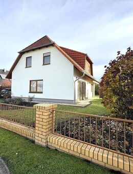Zentrumnahes Einfamilienhaus in ruhiger Siedlung - Pasewalk