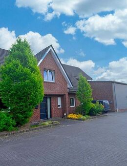 Hochwertiges Wohnhaus mit großzügiger Halle in Emsbüren - Emsbüren