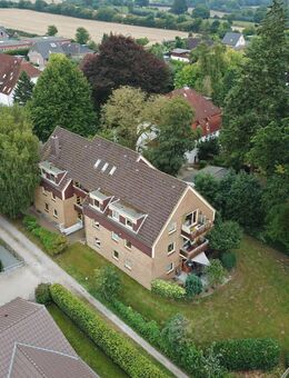 Pansdorf - traumhafte 2-Zimmer Maisonettewohnung mit moderner EBK, Loggia, Stellplatz und Kellerraum - Ratekau