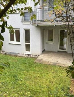 Schöne Erdgeschosswohnung mit Terrasse und kleinem Garten - Uhingen