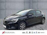 Renault Clio, TCe 90 EQUILIBRE, Jahr 2023 - Mitterteich