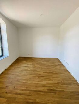 Moderne 2-Zimmerwohnung im EG mit Einbauküche nähe MMT Campus und UMM - Mannheim