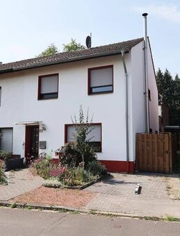 Nettetal-Breyell: Modernisiertes Einfamilienhaus mit Dachterrasse - Nettetal