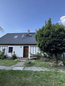 Idyllisches Anwesen unweit des Spreewaldes mit Wohnhaus, Ferienhaus und Nebengebäude mit Werkstatt - Tauche