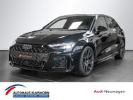 Audi RS3, Sportback quattro, Jahr 2022 - Kölln-Reisiek