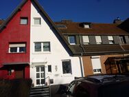 Geräumiges Einfamilienhaus mit großem Garten sucht Familie mit Kindern - Aachen