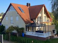 Doppelhaushälfte in Staaken mit Keller und TOP Ausstattung mit Option für ein weiteres Baugrundstück - Berlin