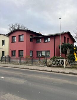 Vorder- und Hinterhaus - 5 Wohnungen in Heringsdorf - Heringsdorf (Mecklenburg-Vorpommern)