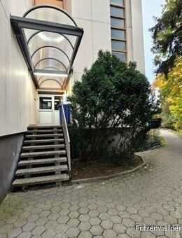 "Klein, fein, mein - stilvoll renoviertes 1-Zimmer-Appartement mit Balkon & TG-Stellplatz in Kempten" - Kempten (Allgäu)
