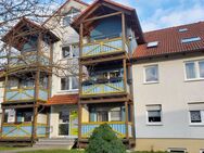 Praktisch im EG: 2 Zimmer mit offener Küche und Holzbalkon - Halberstadt