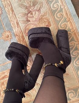 High Heels von Versace - Mannheim