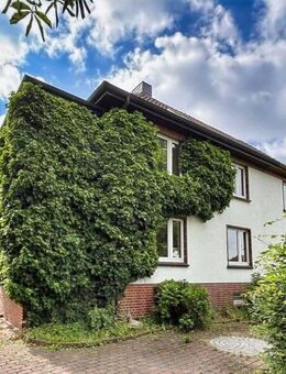 Häuschen im Dornröschenschlaf - Wunstorf