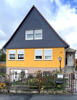 Klassisches Einfamilienhaus in Stadtrandlage von Eisenberg - Eisenberg (Thüringen)