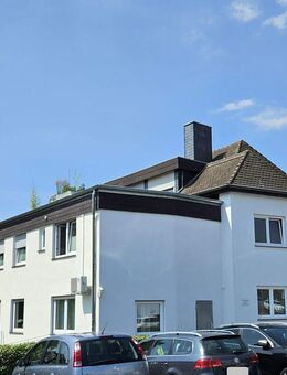 /// TOP ZUSTAND - Wohn- und Geschäftshaus mit Fahrstuhl und Stellplätzen zur 11,8 fachen JNK /// - Homberg (Efze)