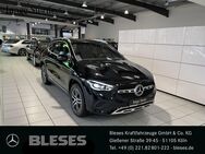 Mercedes GLA 250, 7.4 e Progressive Ambi Laden, Jahr 2022 - Köln