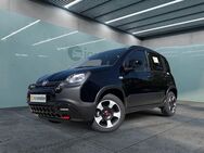 Fiat Panda, 1.0 Cross GSE Hybrid, Jahr 2023 - München