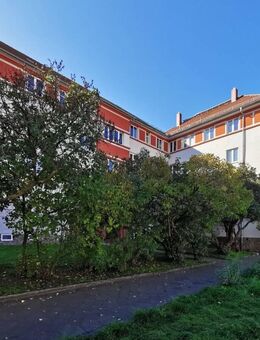 // 3-Raum Wohnung mit Wintergarten // ab sofort möglich - Leipzig