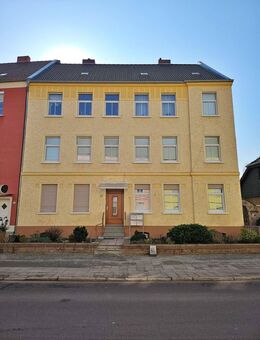 Gepflegtes Mehrfamilienhaus in Burg - Burg (Sachsen-Anhalt)
