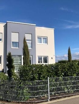 Bad Krozingen Einfamilienhaus mit Wärmepumpe und Kühlung! - Bad Krozingen