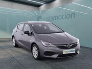 Opel Astra, 1.2 Edition Metallic PDCh, Jahr 2021 - München