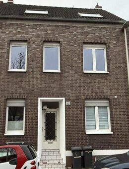 Gründerzeitstil für 2 Familien - Frechen