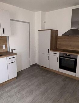 Renovierte 4,5 Zimmerwohnung im Herzen Weißenburgs - Weißenburg (Bayern)