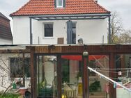 3-Familienhaus in zentraler Lage von Herford mit Baugrundstück! - Herford (Hansestadt)