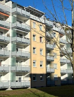 "Über den Dächern von Deggendorf": 114 m2 stilvolle Penthauswohnung m. großer Süd-Terrasse u. Lift! - Deggendorf