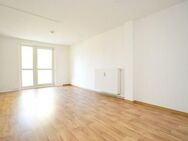 Familienwohnung / Großer Balkon - Chemnitz