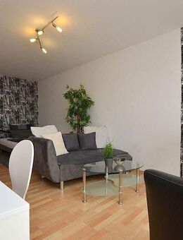 Hell möblierte 1-Zimmerwohnung in Schweinfurt mit Balkon - Schweinfurt