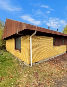 Ruhig wohnen, schnell angebunden - Haus mit Sanierungsbedarf in Tettsbüttel-Röst - Tensbüttel-Röst