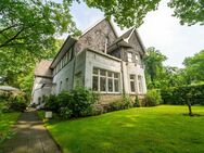 TOP Dachgeschosswohnung mit großem Garten Übergabe kurzfristig nach Absprache - Oberhausen