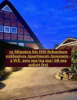 Reetdach meets Edelstahl - 3 Wohnungen in einem zauberhaften Anwesen - ca. 200 m2/ 94m2 / 68 m2 kernsaniert - Quickborn (Landkreis Pinneberg)