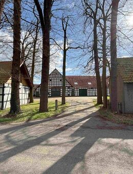 Whs. mit Fachwerknebengebäude - Espelkamp