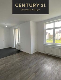 Sanierte Altbauwohnung mit Südwest Balkon im 1. Obergeschoss - Dortmund