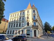 Schicke 3.RW. im 3.OG. mit Laminatb., Wanne, Gäste-WC, Abstellr., Aufzug, u.v.m. in DD.-Trachau zu vermieten! - Dresden