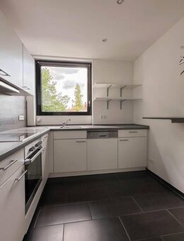TOP-Renovierte 3-Zi.-Whg. mit Balkon und Tiefgarage in Zentrumslage! Für Eigennutzung geeignet. - Coburg