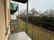 Objekt-Nr.: 1025 - schöne vermietete 3-Zimmer-ETW im 1. OG mit Wanne und Balkon in Plauen - Plauen