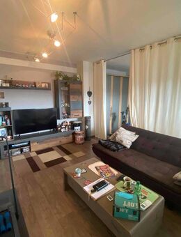 Retro-Flair in Zabo: Charmante 1 Zimmer-Wohnung mit Potenzial - Nürnberg