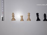 5 Schachfiguren als Ersatz KH 3,7 aus Holz unvollständiges Spiel - Nürnberg