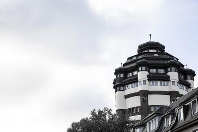 Mehrfamilienhaus in Mönchengladbach - Zinsen sparen dank KFW-Kredit!